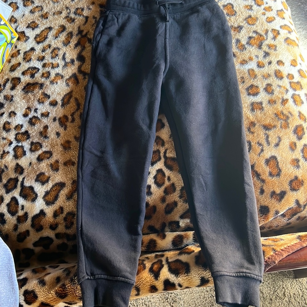 Boys sweats.